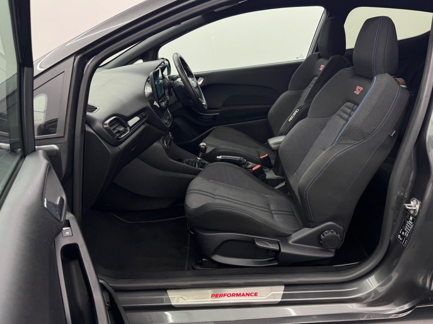 Used Ford Fiesta 2018 for sale - 76753090: Photo 49