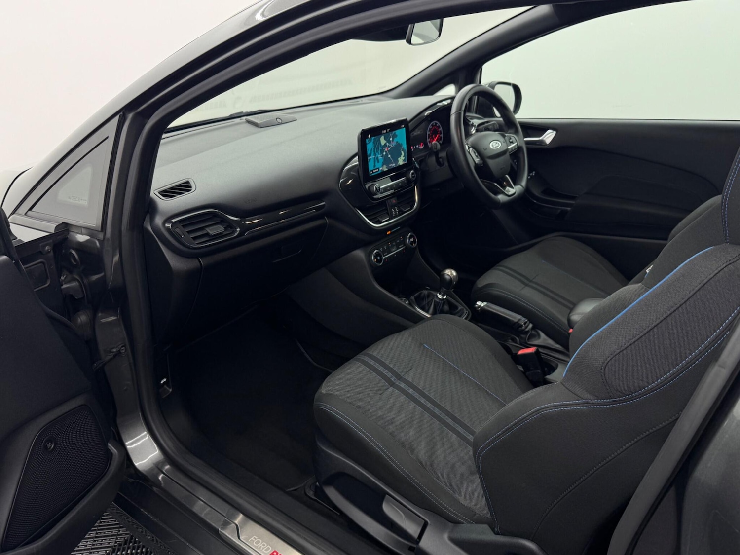 Used Ford Fiesta 2018 for sale - 76753090: Photo 50