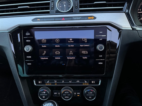 Used Volkswagen Passat 2018 for sale - 76295450: Photo 13