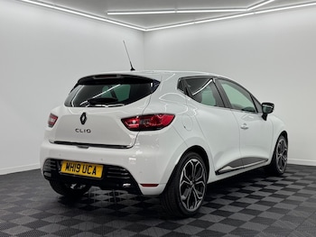 Used Renault Clio 2019 for sale - 76024832: Photo