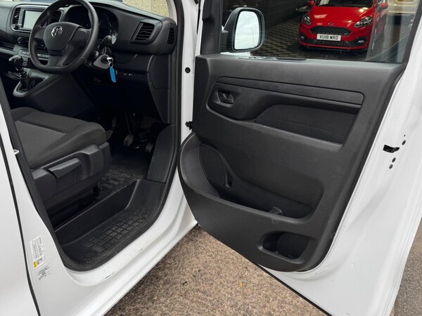 Used Vauxhall Vivaro 2023 for sale - 75448998: Photo 21