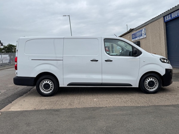Used Vauxhall Vivaro 2023 for sale - 75448998: Photo 5