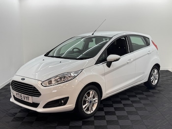 Used Ford Fiesta 2015 for sale - 75589743: Photo