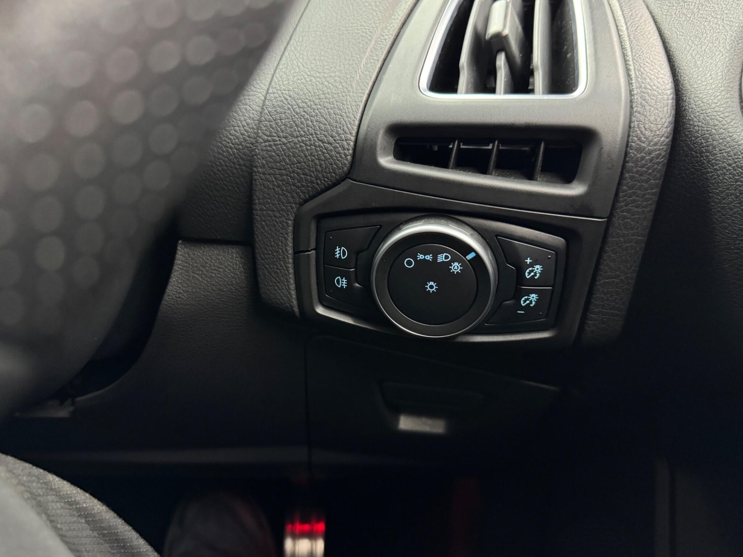 Used Ford Focus for sale - 76995495: Photo 49