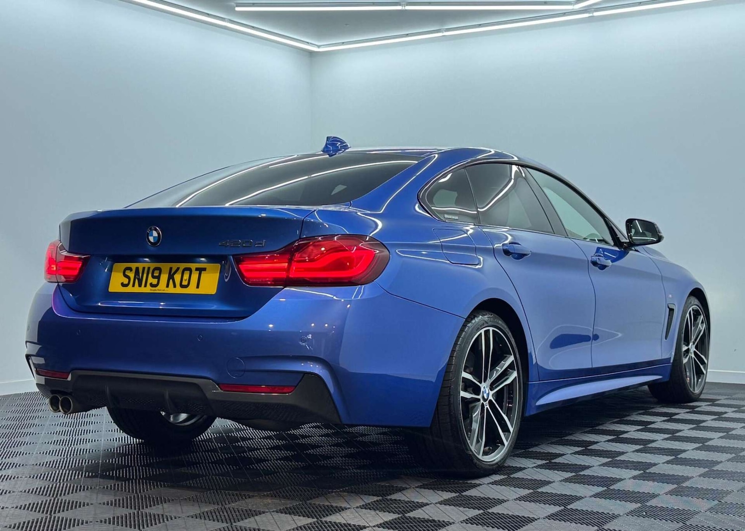 Used BMW 4 Series 2019 for sale - 77844610: Photo 10