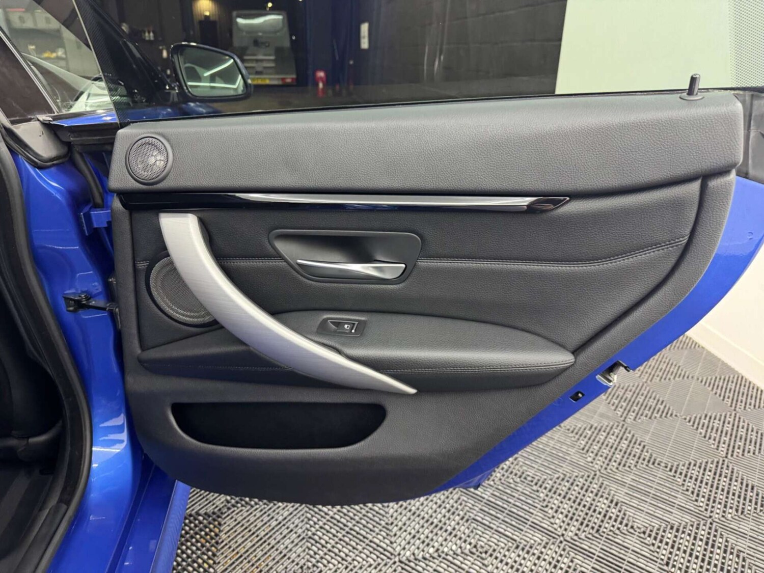 Used BMW 4 Series 2019 for sale - 77844610: Photo 40