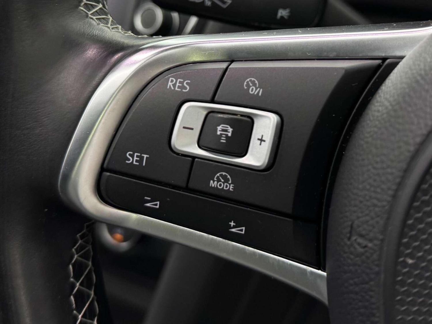 Used Volkswagen Tiguan for sale - 77704602: Photo 51