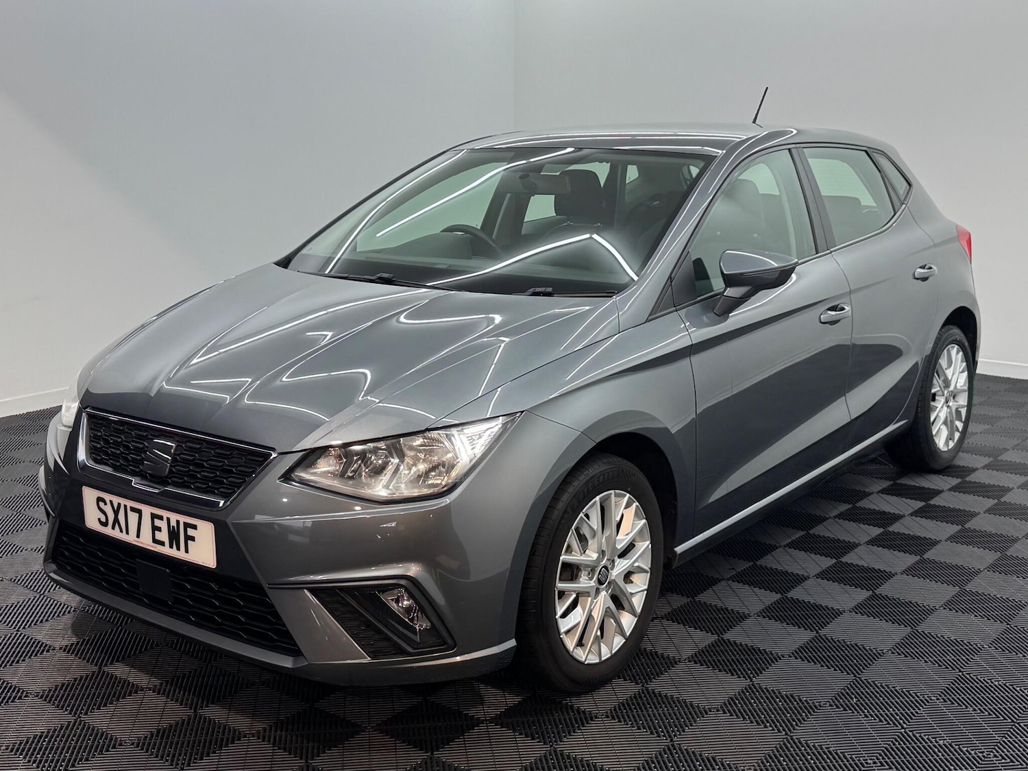 Used SEAT Ibiza 2017 for sale - 76912610: Photo 4