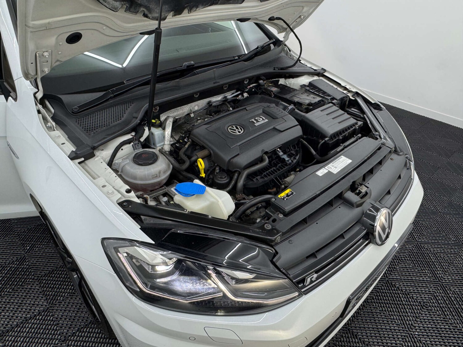 Used Volkswagen Golf 2018 for sale - 77844612: Photo 19