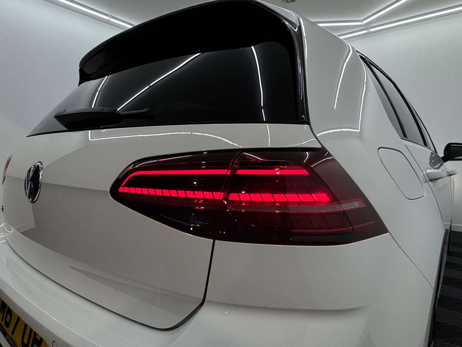 Used Volkswagen Golf 2018 for sale - 77844612: Photo 57