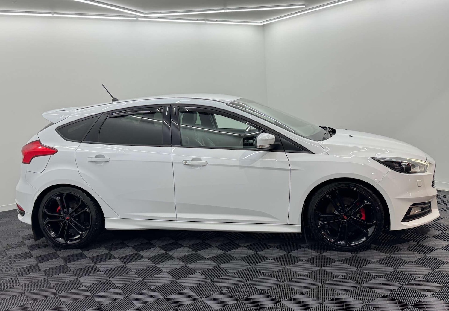 Used Ford Focus 2017 for sale - 77798961: Photo 30