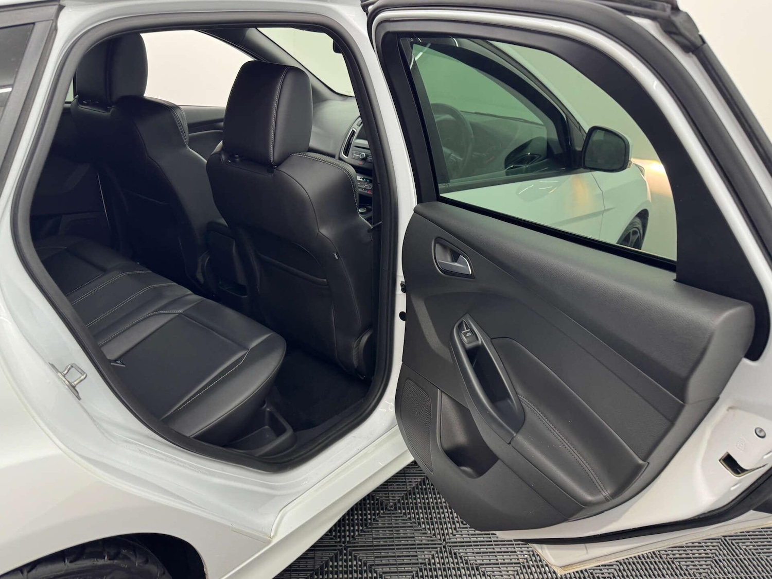 Used Ford Focus 2017 for sale - 77798961: Photo 46