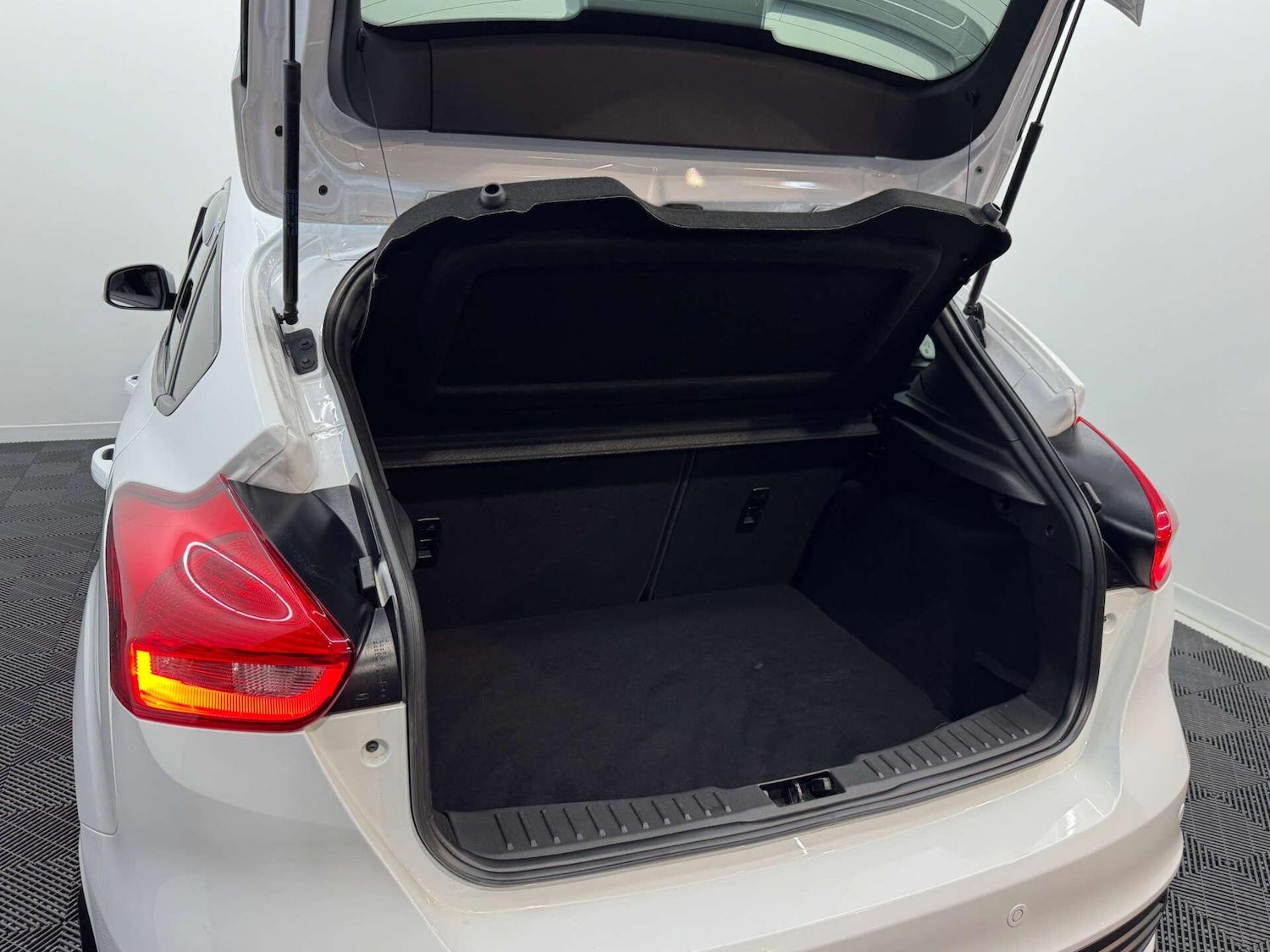 Used Ford Focus 2017 for sale - 77798961: Photo 59