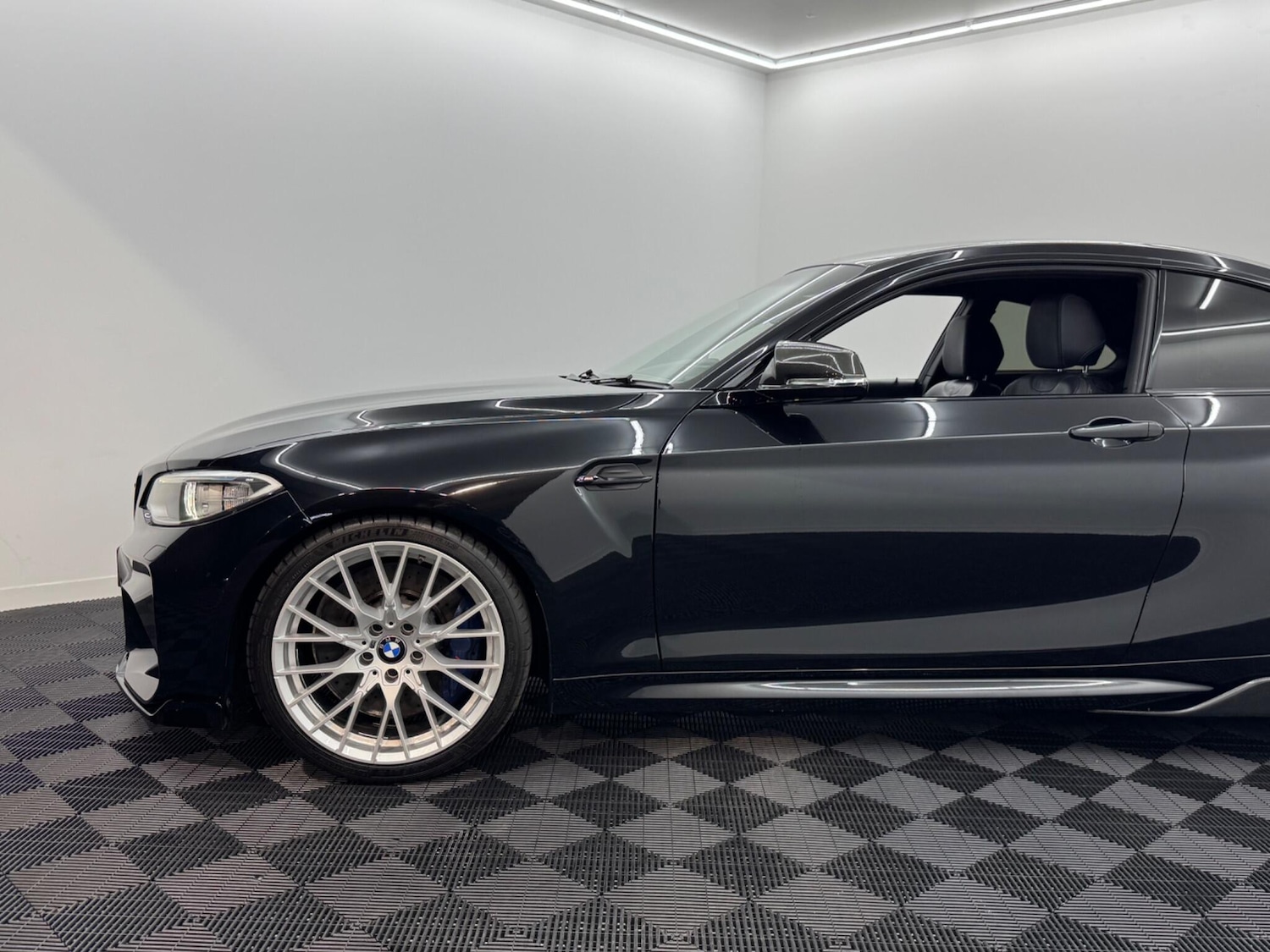 Used BMW M2 2017 for sale - 77278483: Photo 32