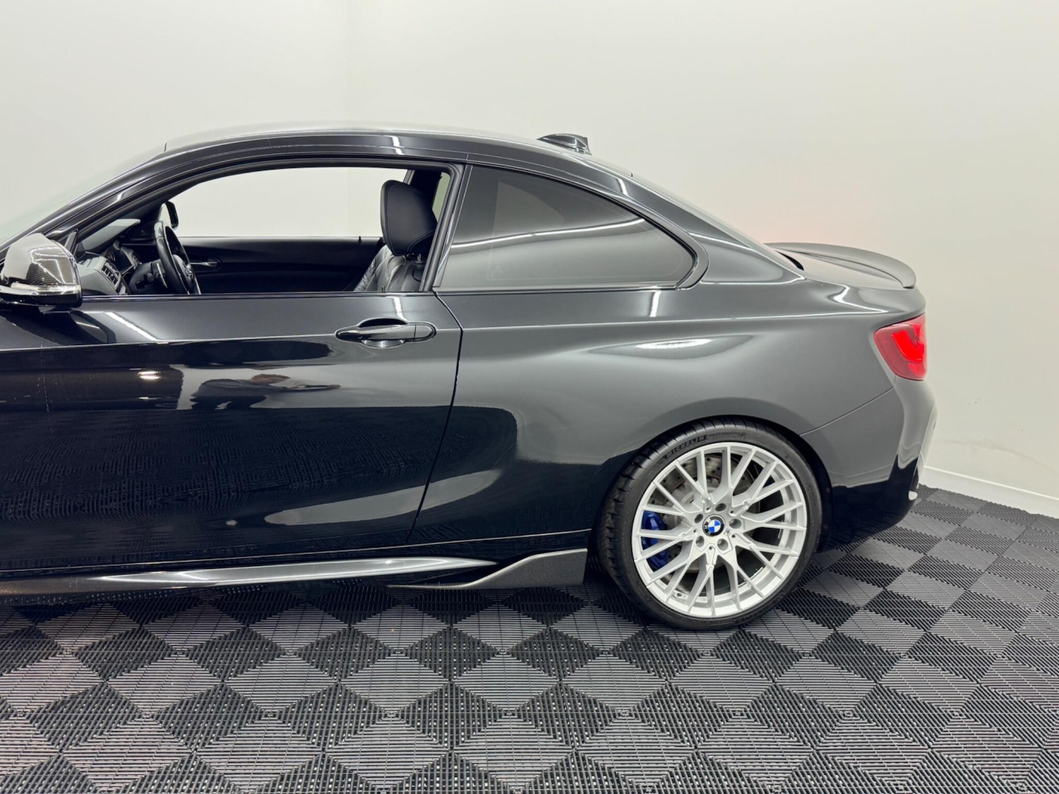 Used BMW M2 2017 for sale - 77278483: Photo 37