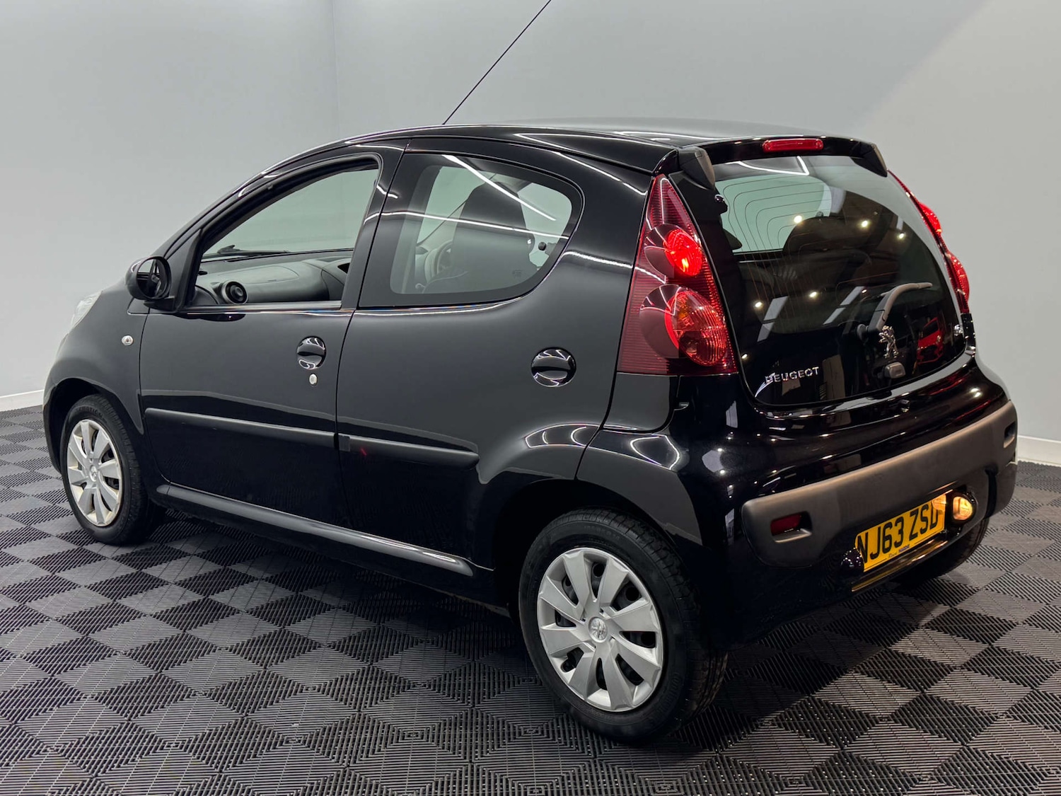 Used Peugeot 107 2013 for sale - 78117655: Photo 13