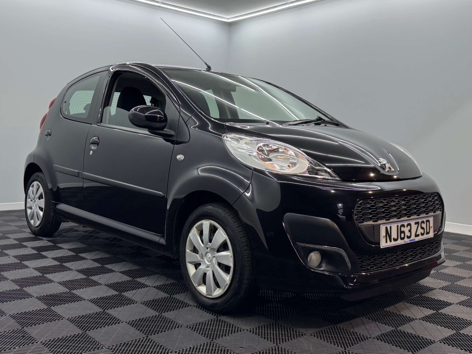 Used Peugeot 107 2013 for sale - 78117655: Photo 14