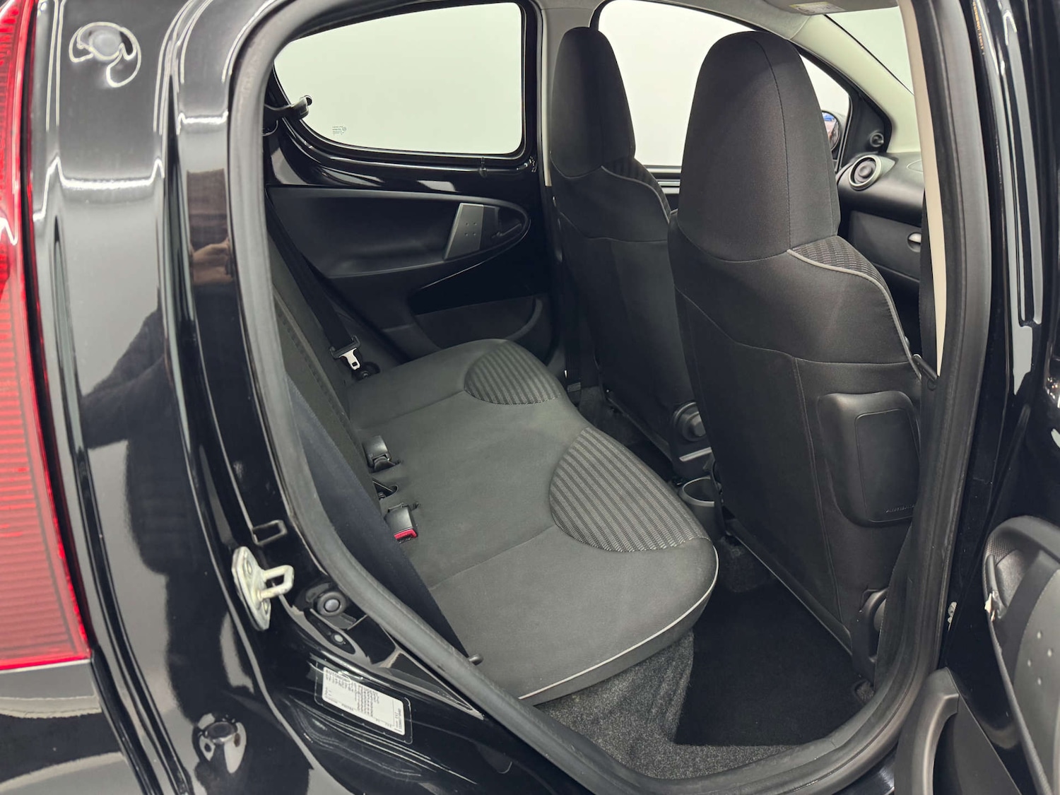 Used Peugeot 107 2013 for sale - 78117655: Photo 25