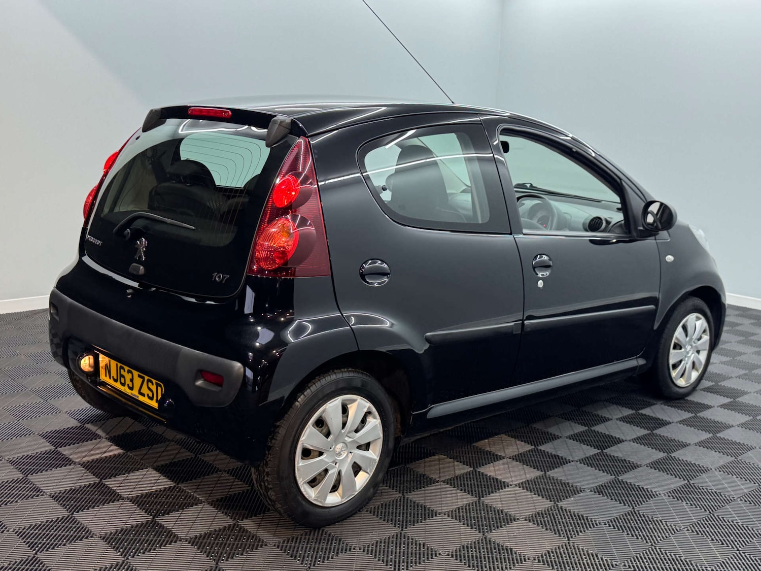 Used Peugeot 107 2013 for sale - 78117655: Photo 32