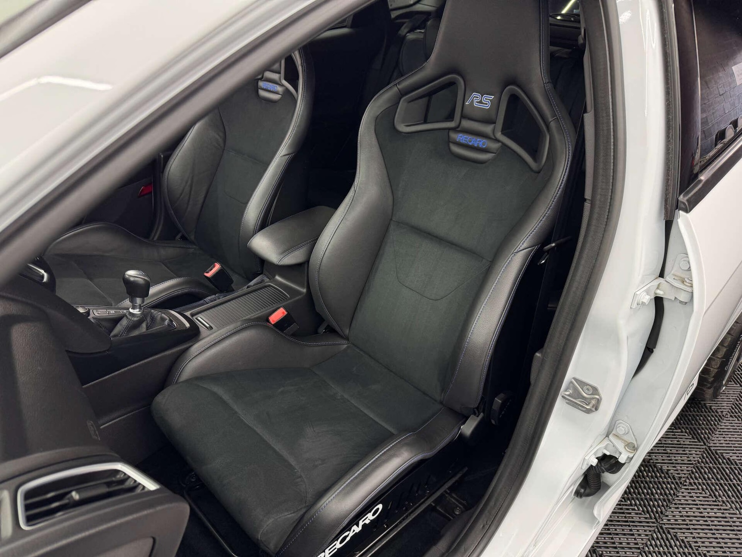 Used Ford Focus for sale - 77783137: Photo 2