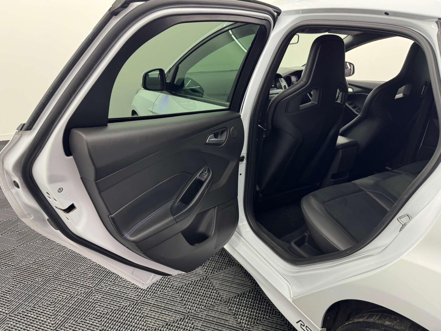 Used Ford Focus for sale - 77783137: Photo 36