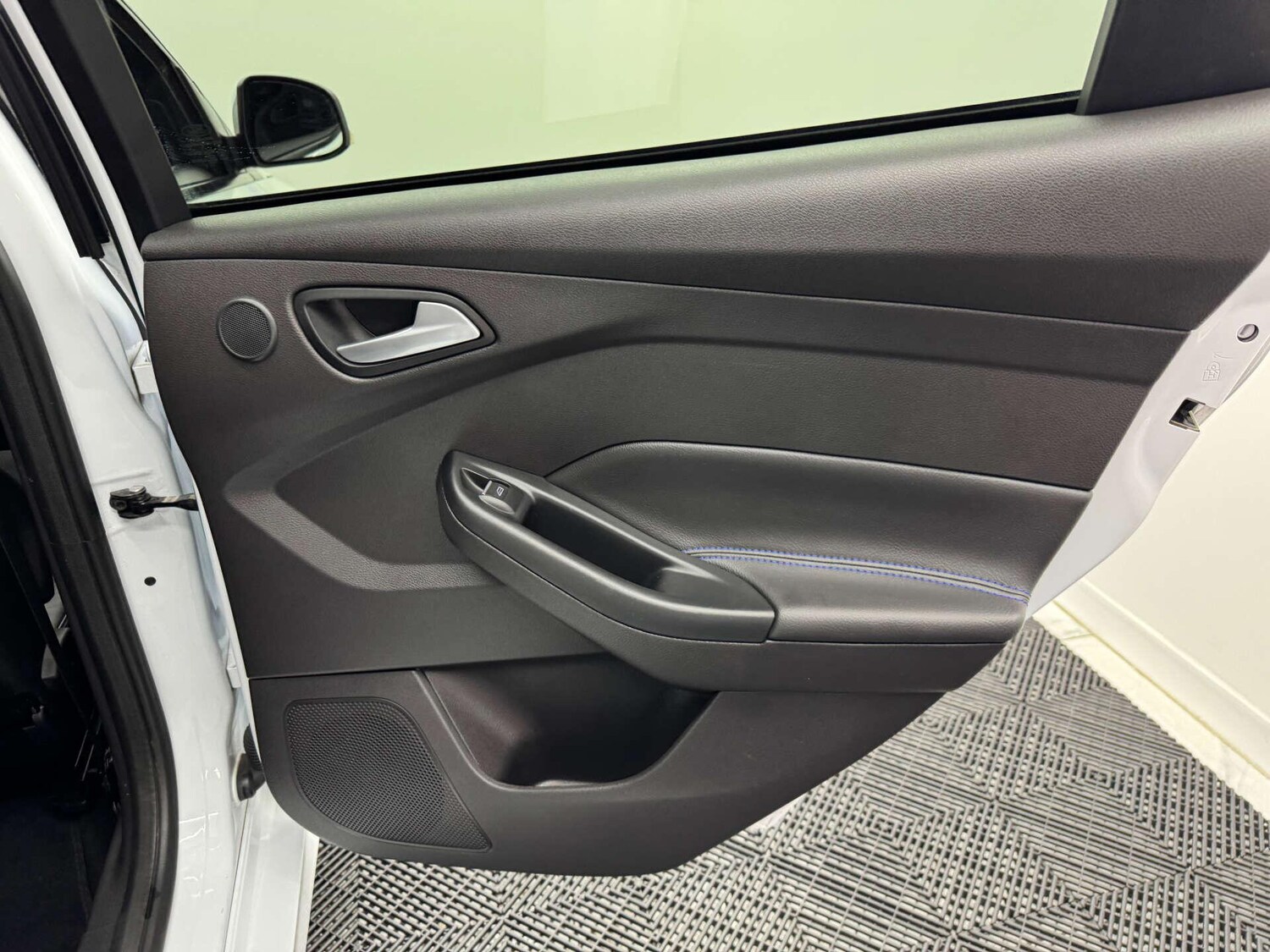 Used Ford Focus for sale - 77783137: Photo 40