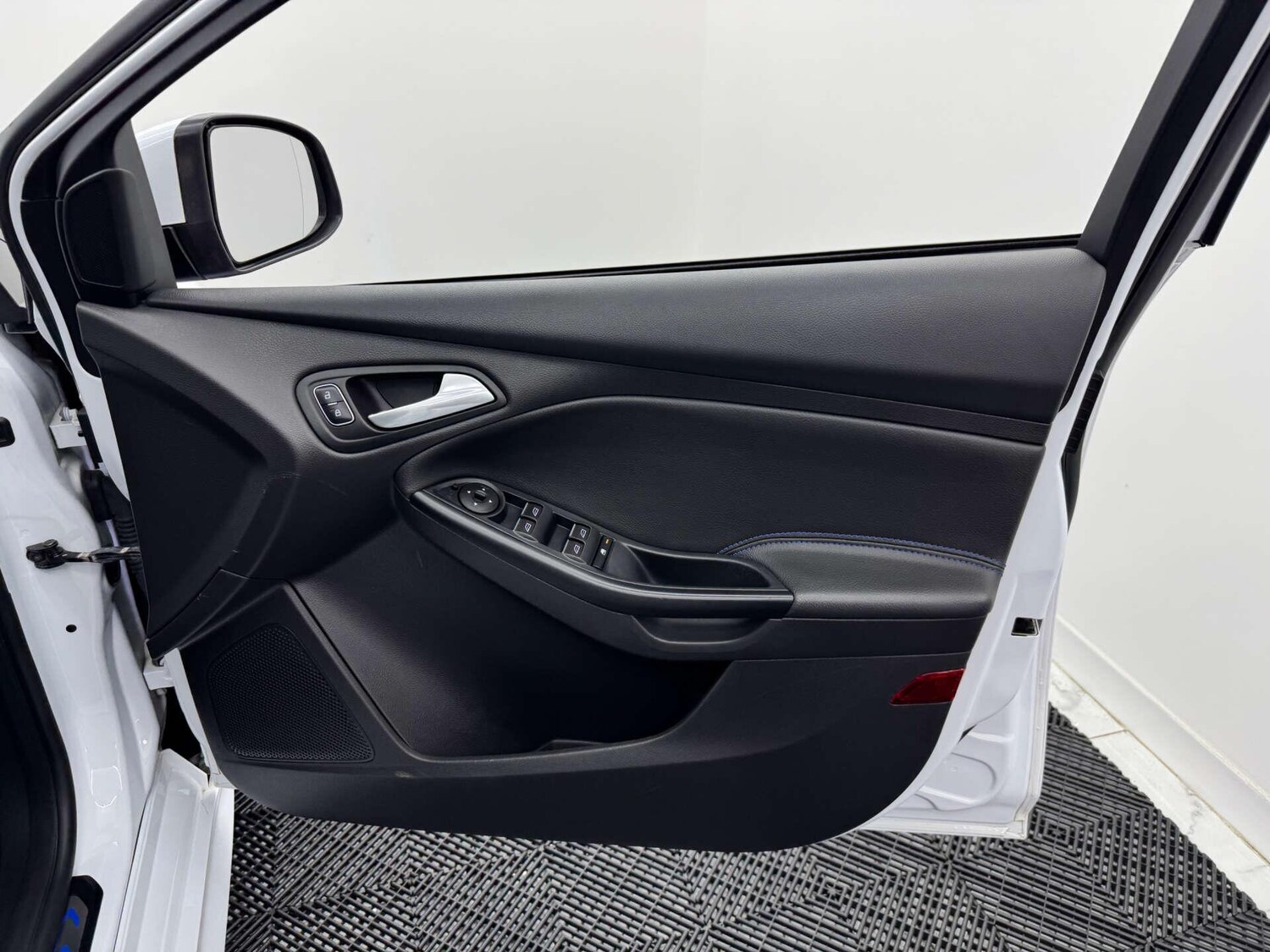 Used Ford Focus for sale - 77783137: Photo 57