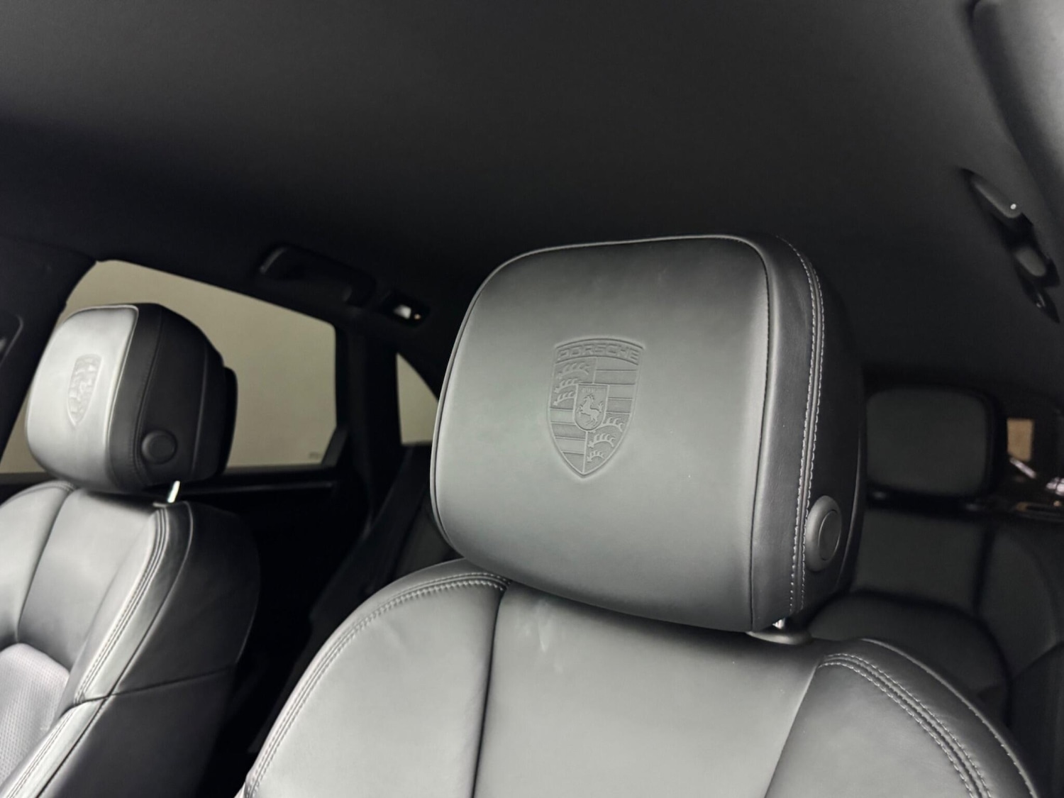 Used Porsche Macan 2016 for sale - 76898384: Photo 67