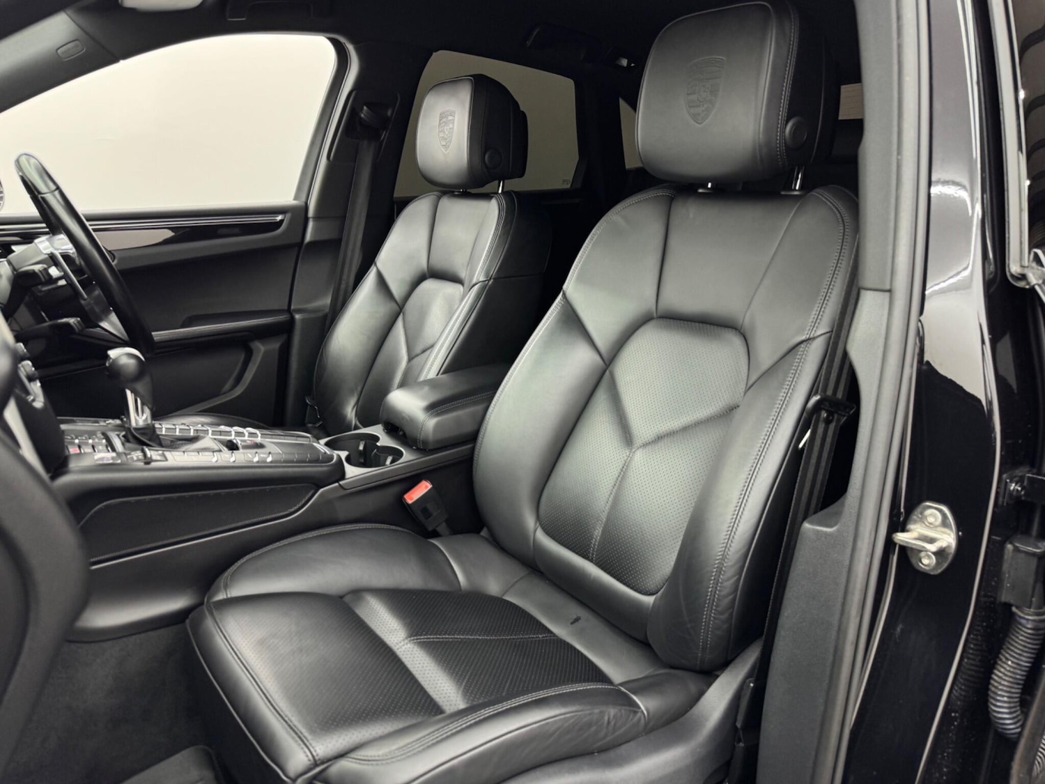 Used Porsche Macan 2016 for sale - 76898384: Photo 72