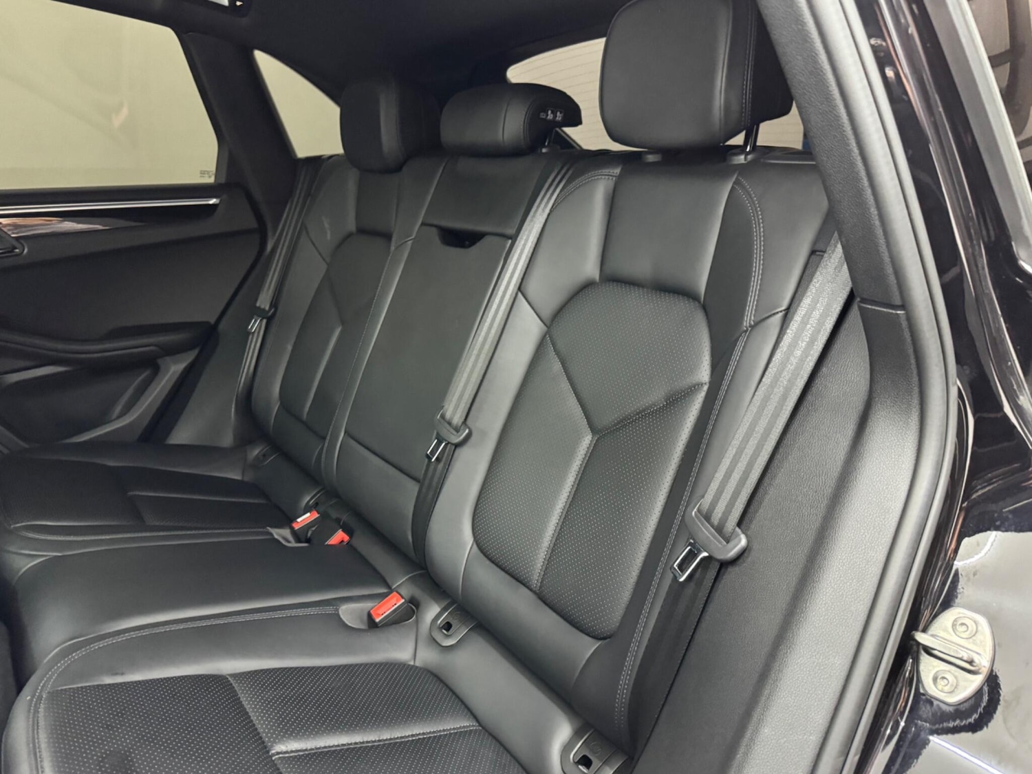 Used Porsche Macan 2016 for sale - 76898384: Photo 82