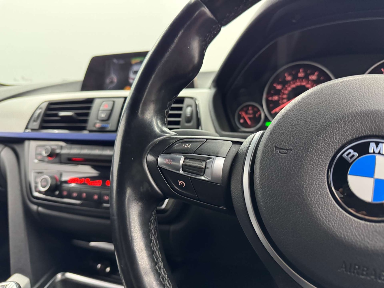 Used BMW 4 Series 2014 for sale - 78183438: Photo 18