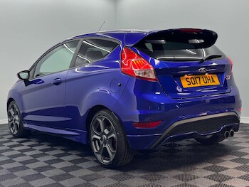 Used Ford Fiesta 2017 for sale - 78702880: Photo