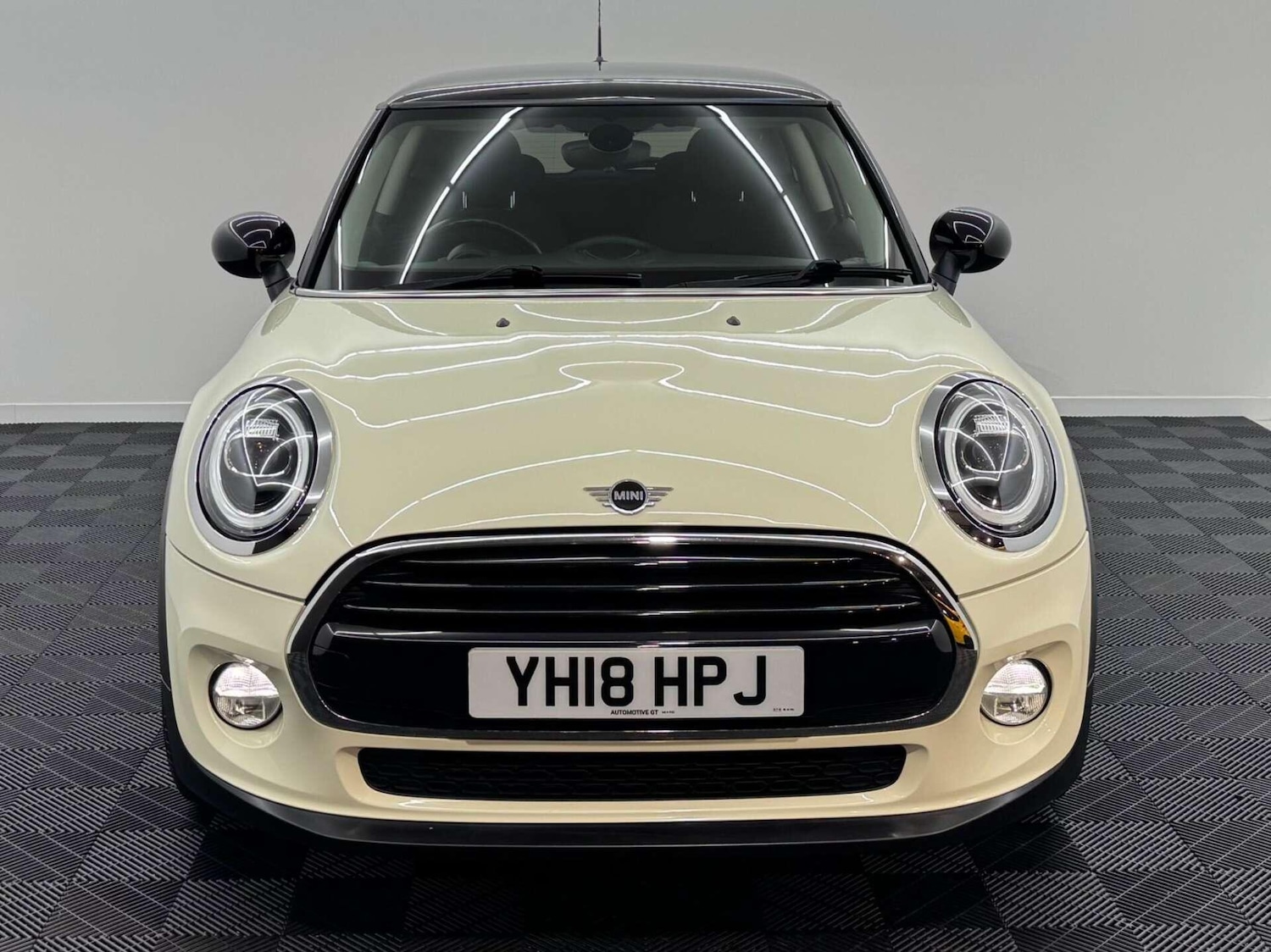 Used MINI Hatch 2018 for sale - 77799334: Photo 8