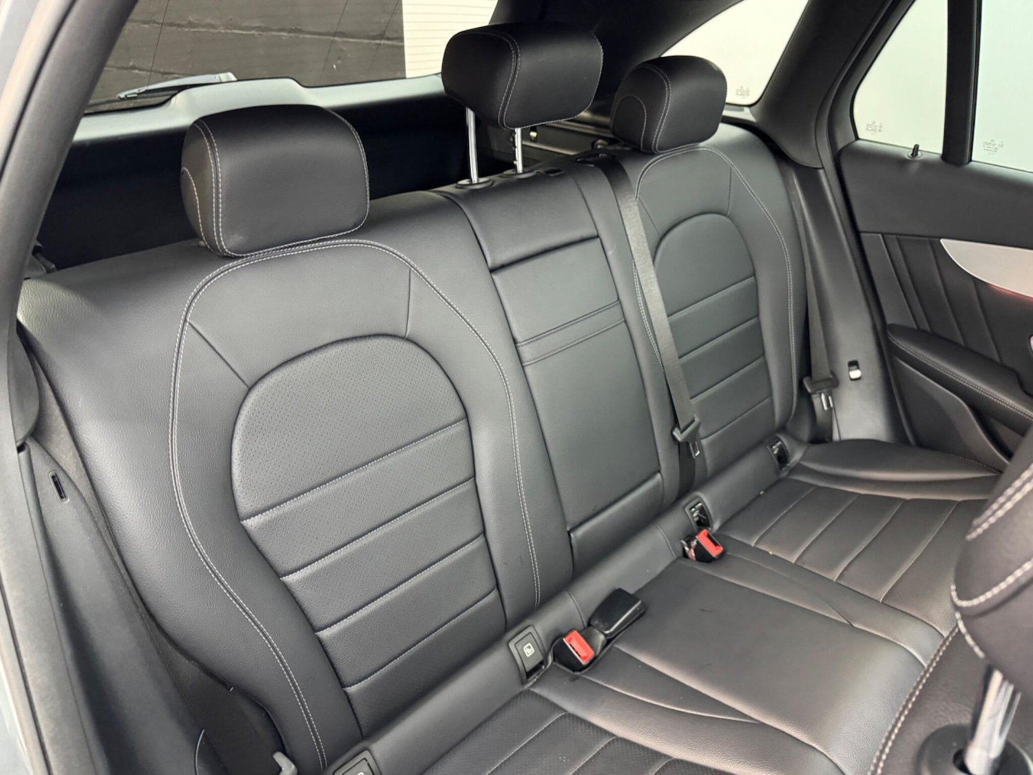 Used Mercedes-Benz GLC 2016 for sale - 76714851: Photo 10