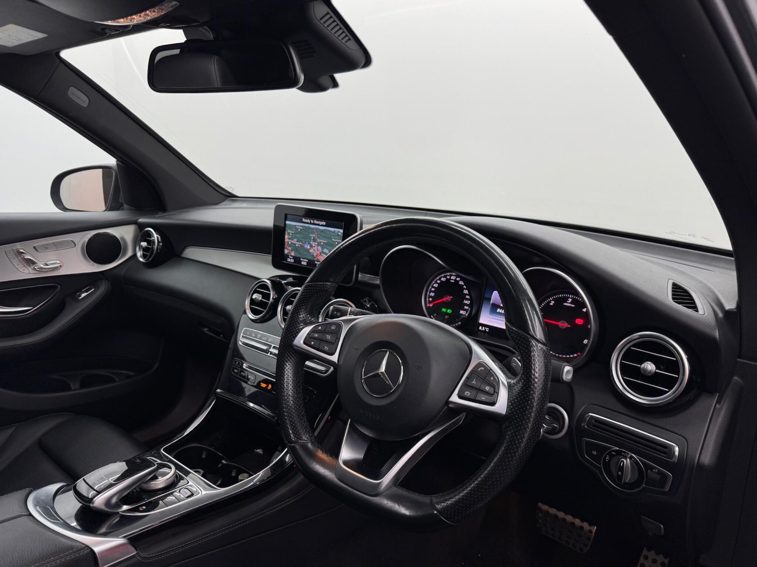 Used Mercedes-Benz GLC 2016 for sale - 76714851: Photo 16