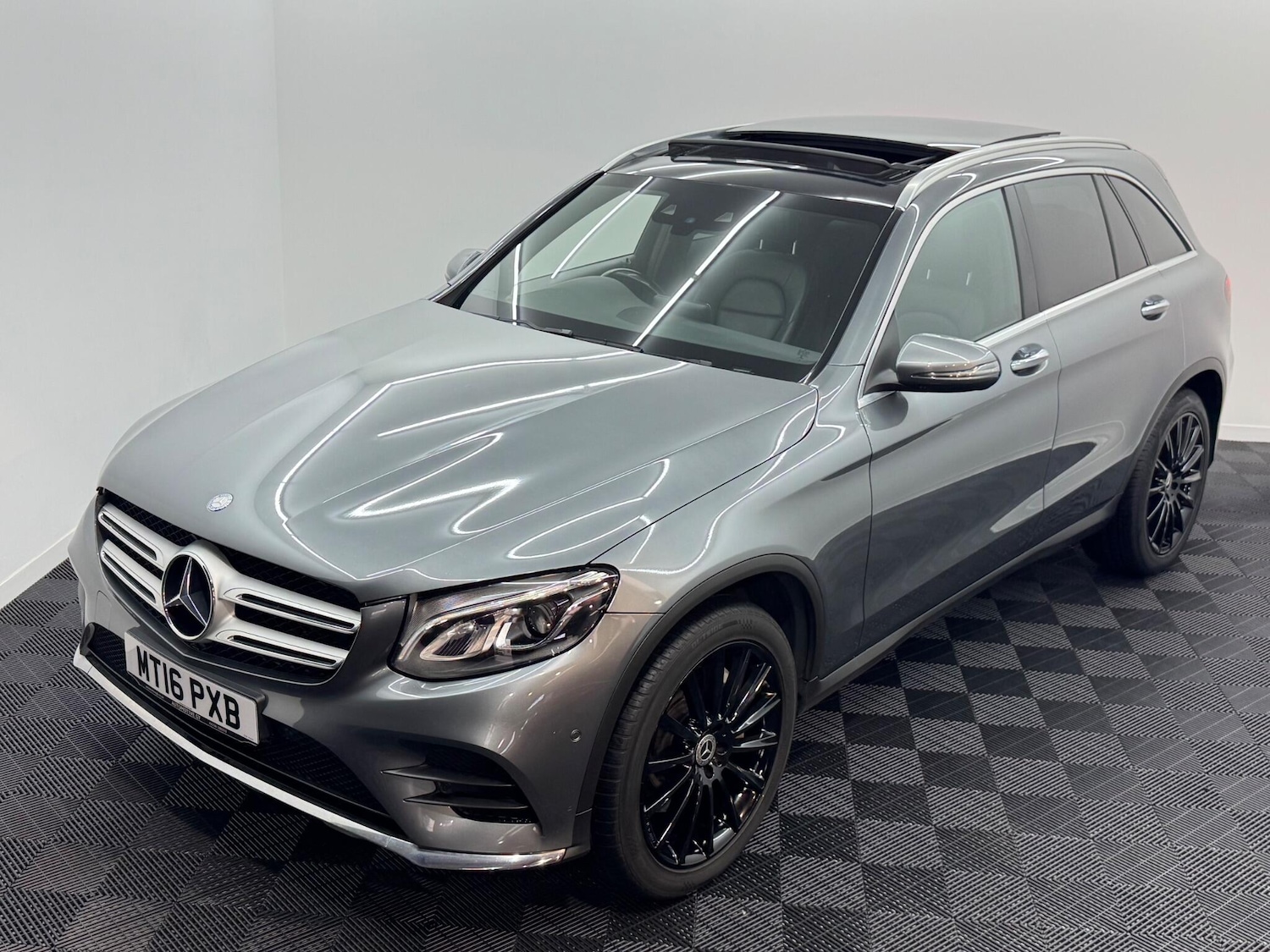 Used Mercedes-Benz GLC 2016 for sale - 76714851: Photo 19