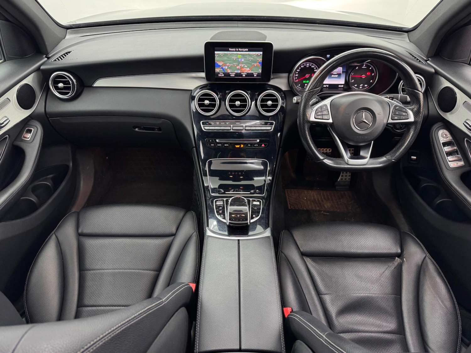 Used Mercedes-Benz GLC 2016 for sale - 76714851: Photo 3