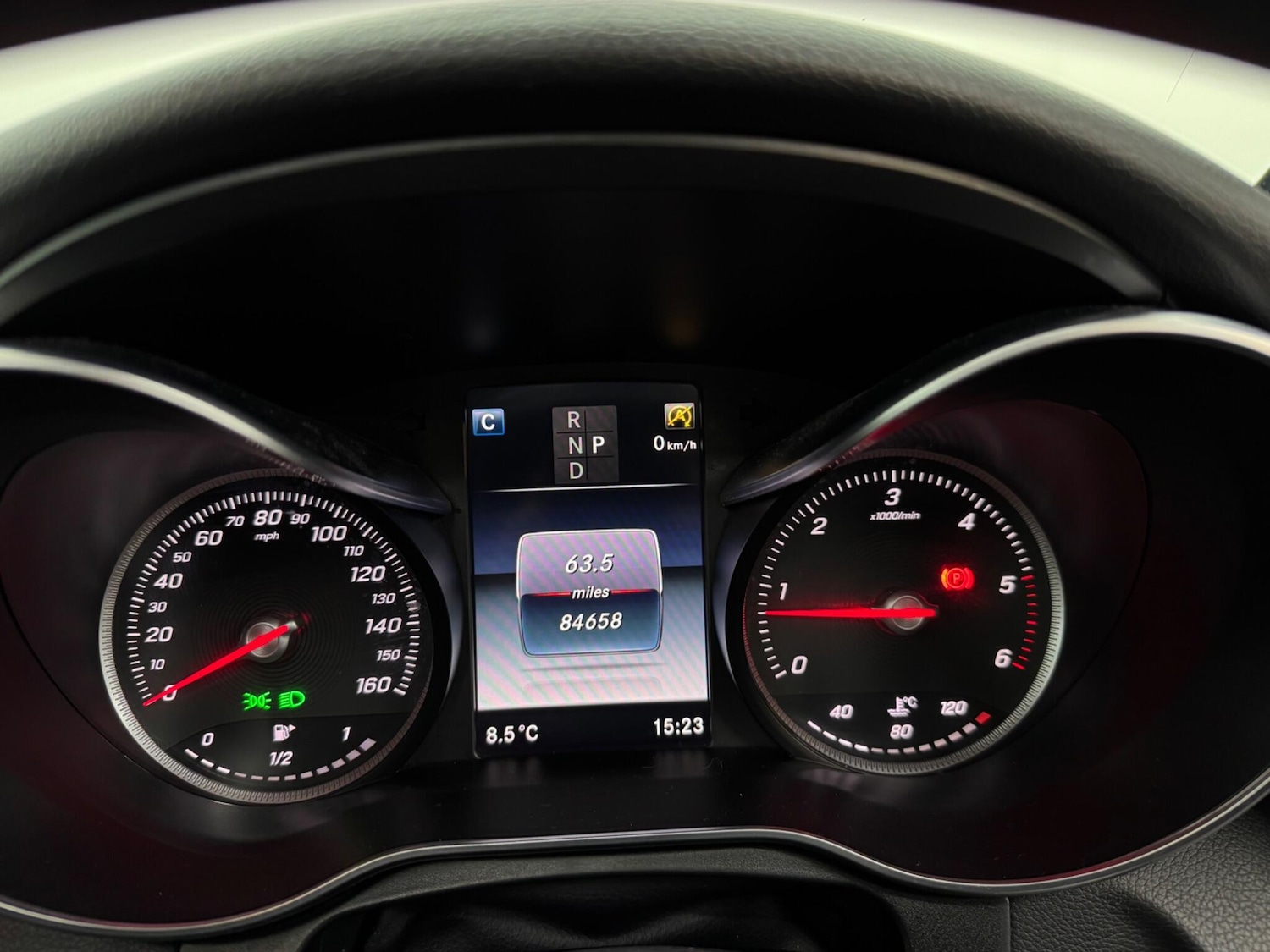 Used Mercedes-Benz GLC 2016 for sale - 76714851: Photo 33