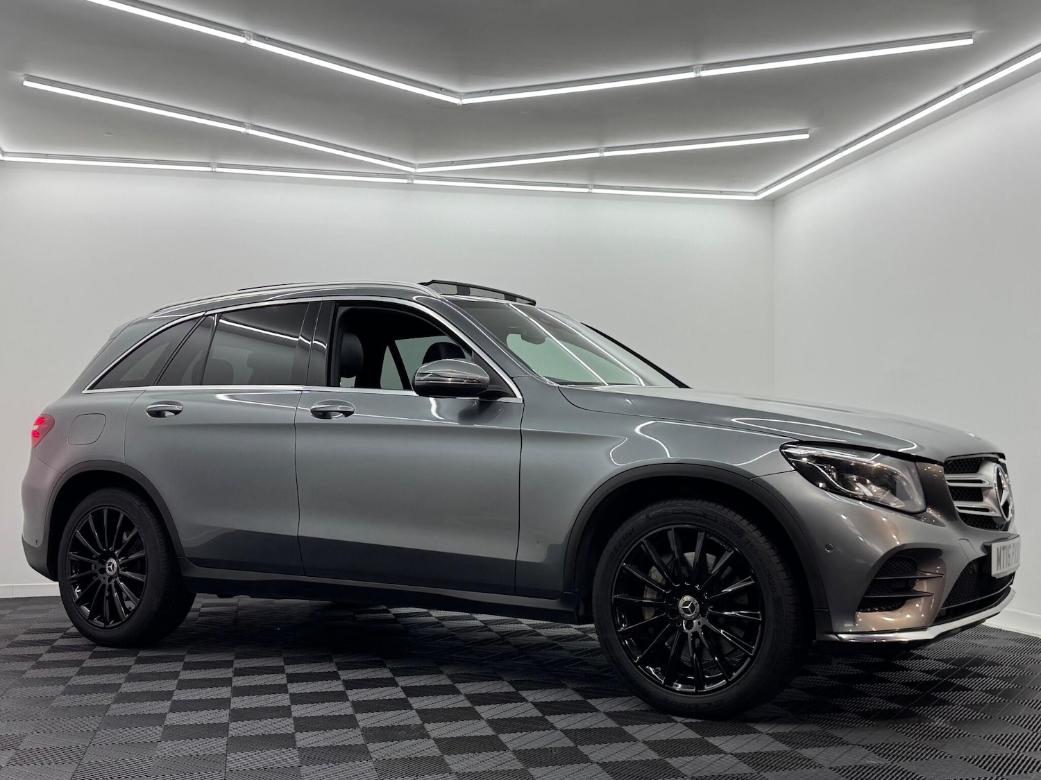 Used Mercedes-Benz GLC 2016 for sale - 76714851: Photo 45