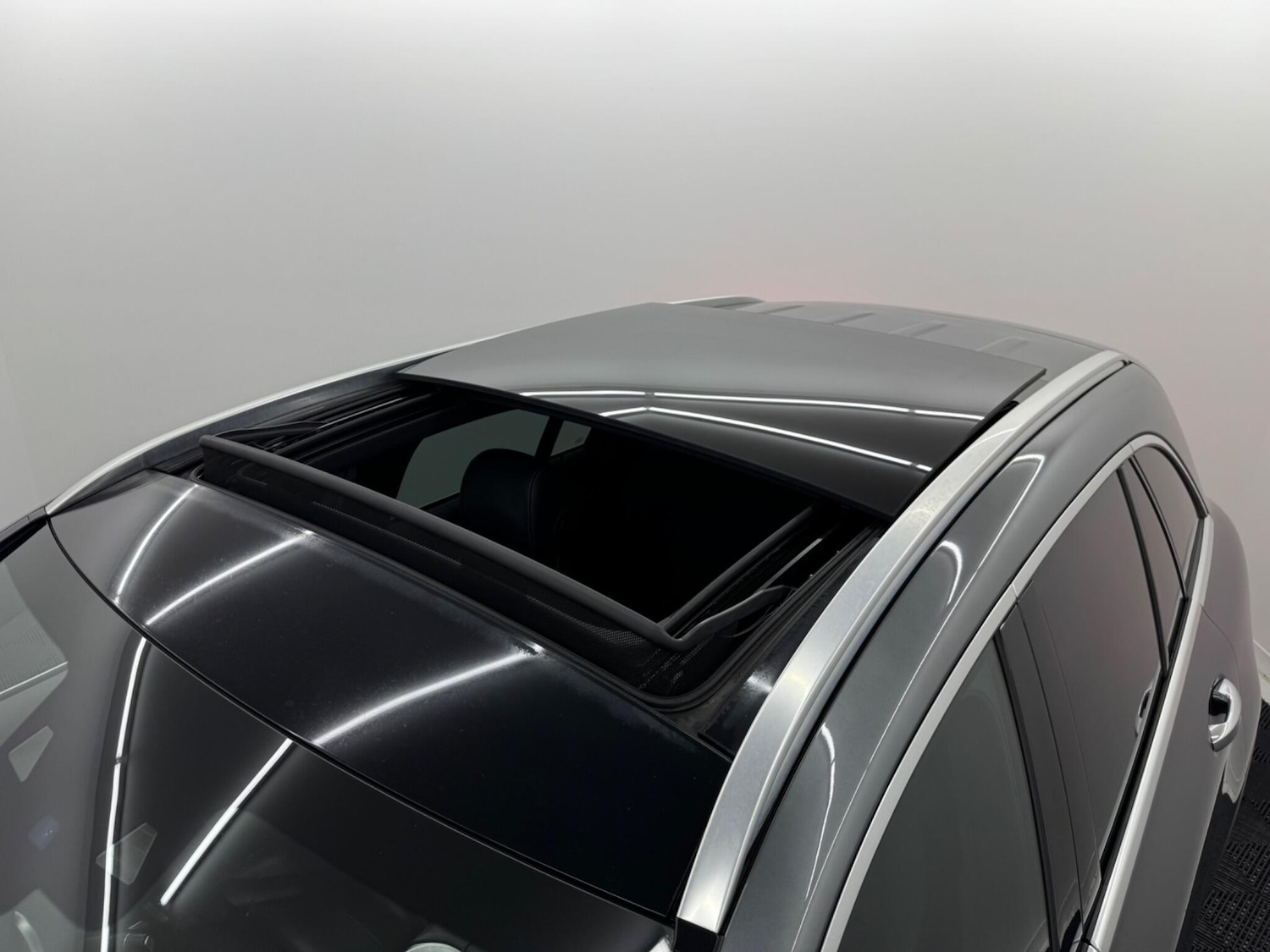 Used Mercedes-Benz GLC 2016 for sale - 76714851: Photo 46