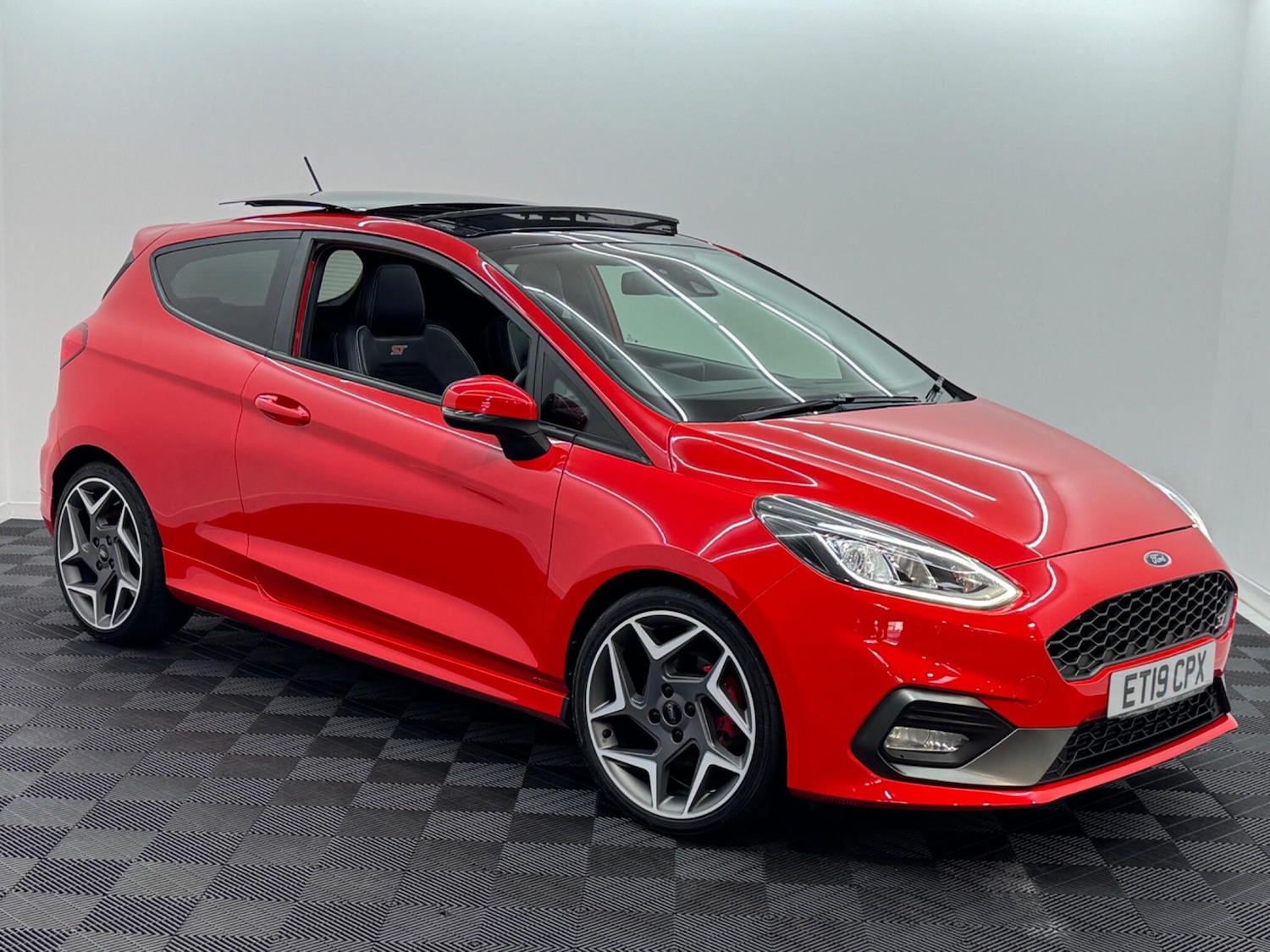 Used Ford Fiesta 2019 for sale - 76688726: Photo 18