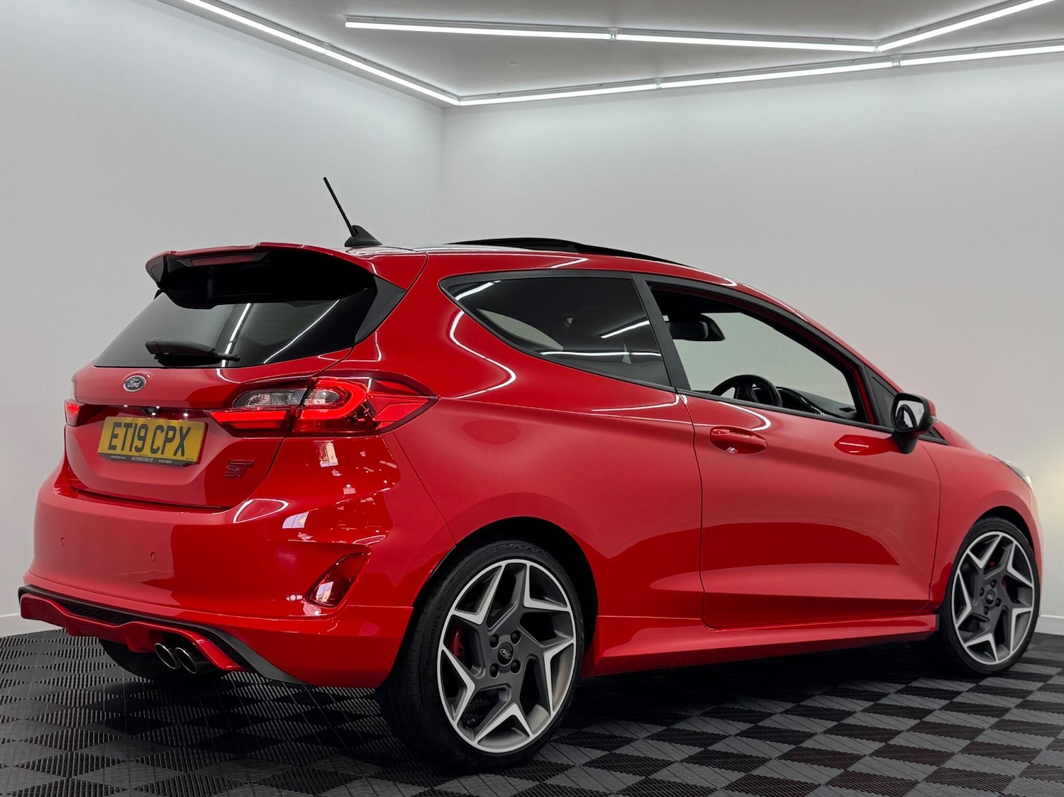 Used Ford Fiesta 2019 for sale - 76688726: Photo 35