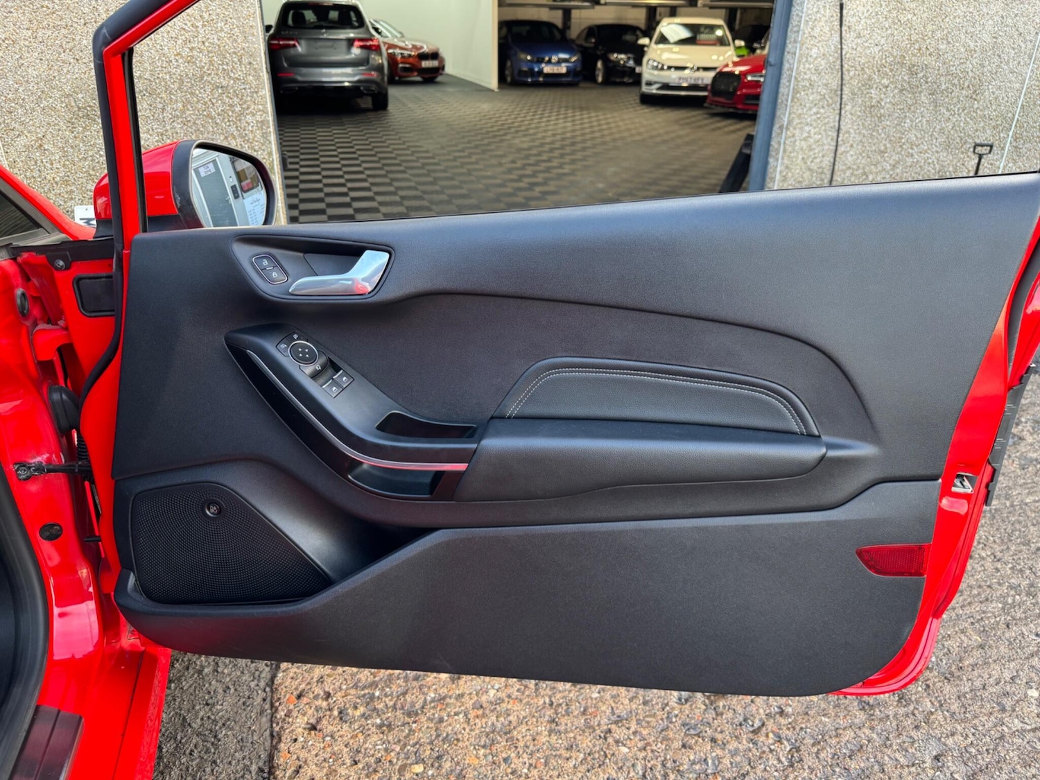 Used Ford Fiesta 2019 for sale - 76688726: Photo 52