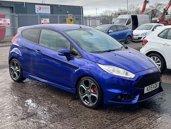 Used Ford Fiesta 2015 for sale - 77941615: Photo