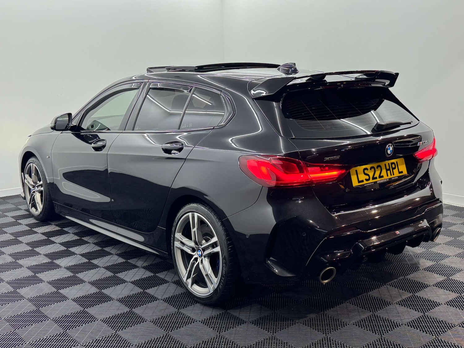 Used BMW 1 Series for sale - 77783744: Photo 2