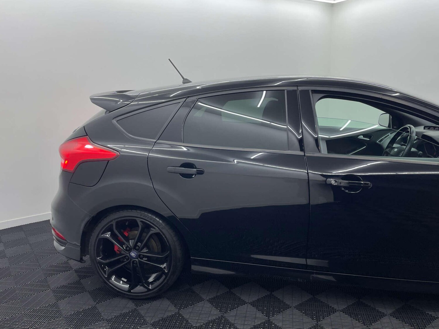 Used Ford Focus 2018 for sale - 77637408: Photo 25