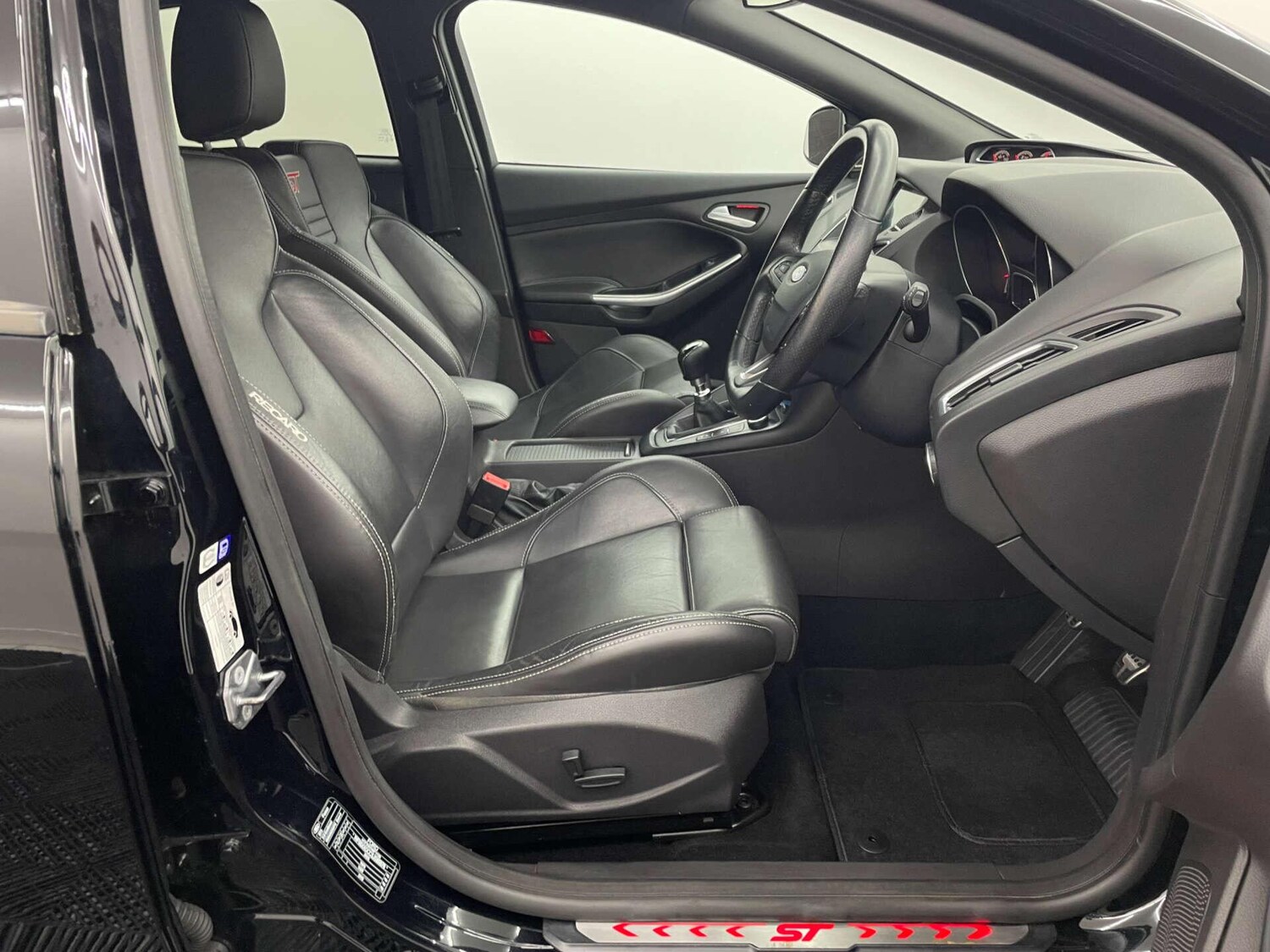 Used Ford Focus 2018 for sale - 77637408: Photo 34