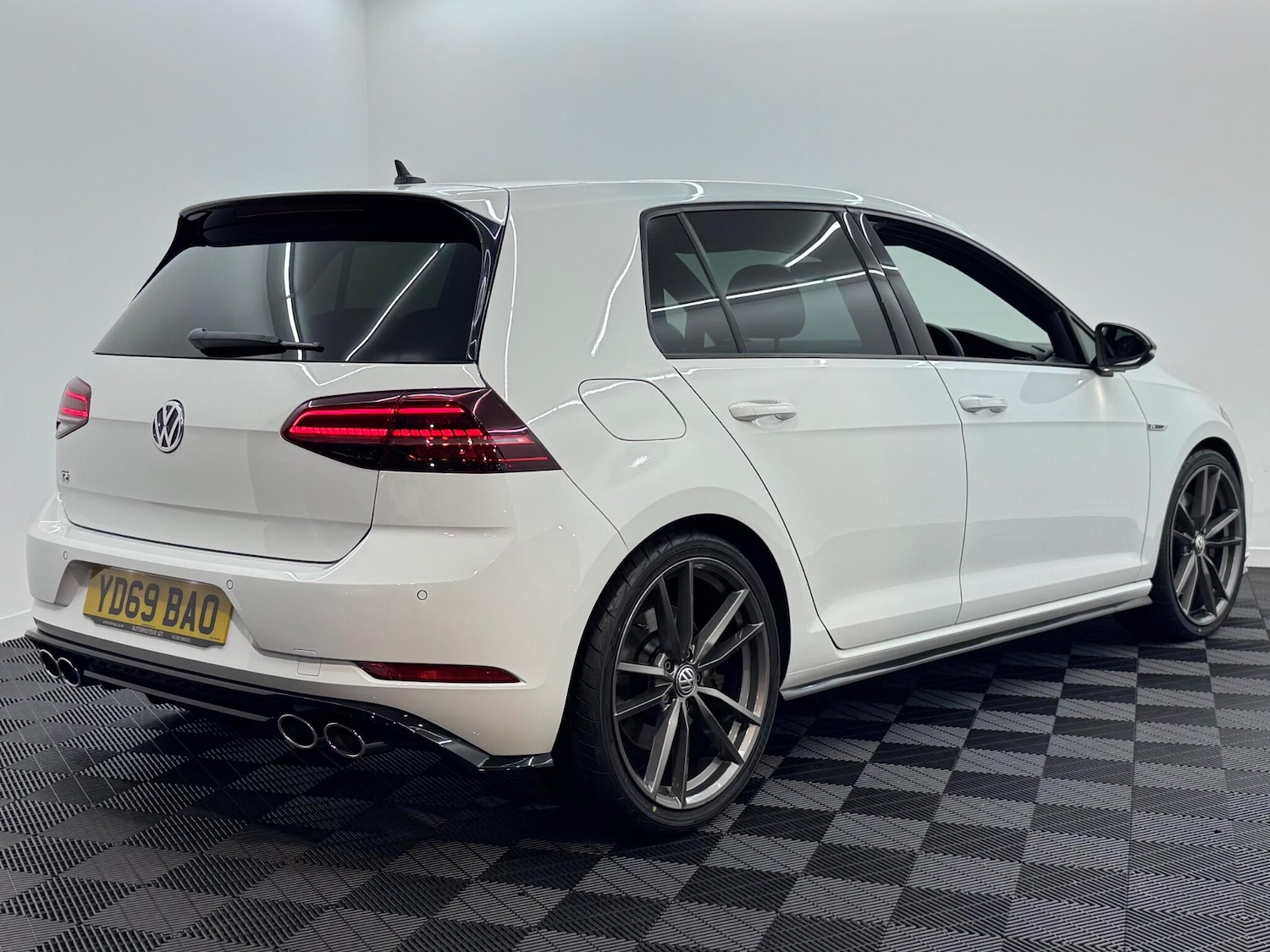 Used Volkswagen Golf 2019 for sale - 76671229: Photo 18