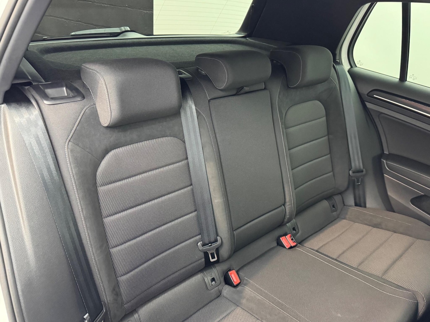 Used Volkswagen Golf 2019 for sale - 76671229: Photo 45