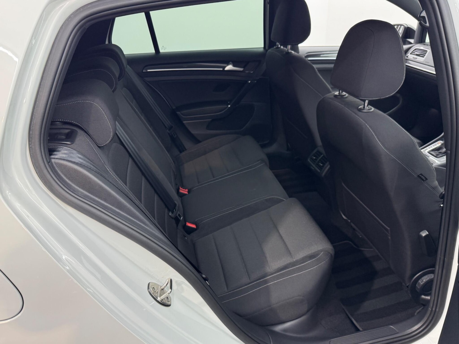 Used Volkswagen Golf 2019 for sale - 76671229: Photo 46